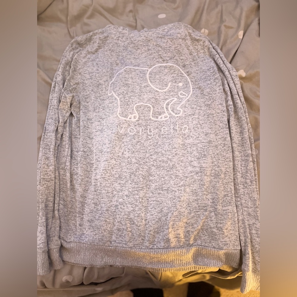 Size Medium Ivory Ella Grey Zip Up